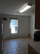 175-175 Chestnut St in Oneonta, NY - Building Photo - Building Photo