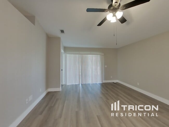11217 Summer Star Dr in Riverview, FL - Building Photo - Building Photo