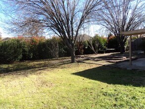 1301 Ellington Dr in Mesquite, TX - Building Photo - Building Photo