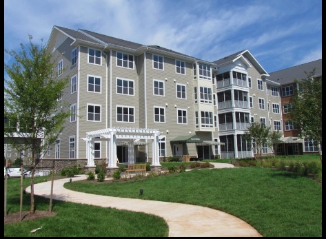 Ashby Ponds in Ashburn, VA - Foto de edificio