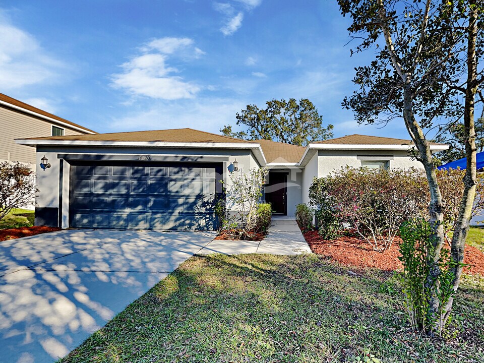 10920 Pond Pine Dr in Riverview, FL - Building Photo