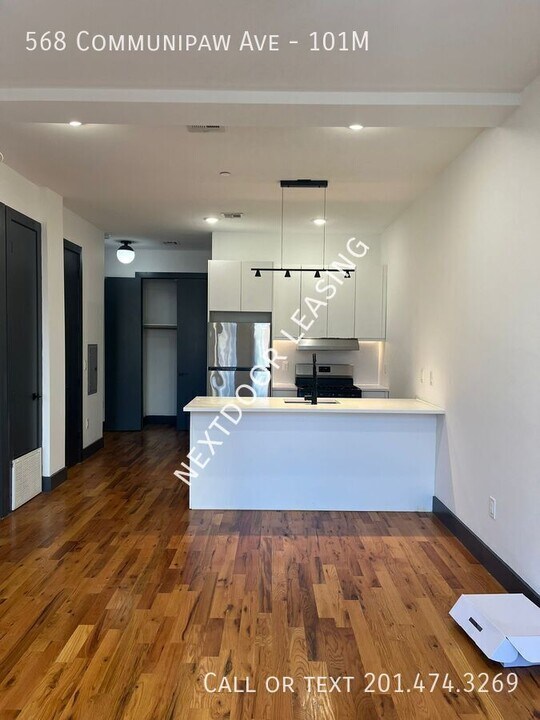 568 Communipaw Ave in Jersey City, NJ - Foto de edificio