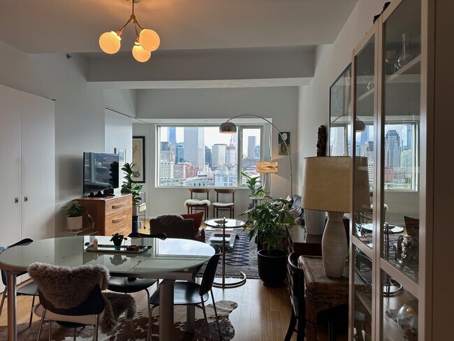 141 Dorchester Ave, Unit 1005 in Boston, MA - Building Photo - Building Photo