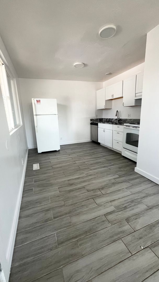 property at 1142 West 700 S