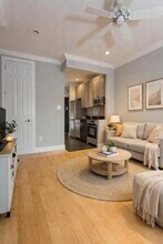 53 Leroy St in New York, NY - Building Photo - Building Photo