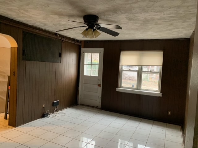 90-07 70th Dr, Unit 1st Floor in Queens, NY - Building Photo - Building Photo