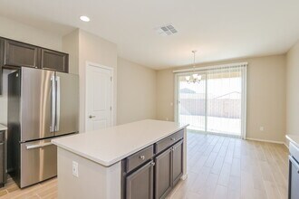 13892 E Silver Pne Trl in Vail, AZ - Building Photo - Building Photo