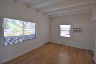 605-609 N Hollywood Way in Burbank, CA - Building Photo - Building Photo