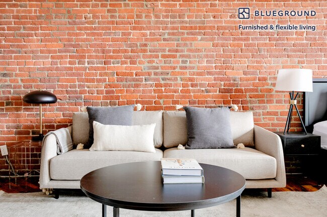 791 Tremont St-Unit -FL4-ID617 in Boston, MA - Building Photo - Building Photo