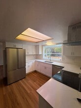 15406 SE 176th Pl in Renton, WA - Building Photo - Building Photo