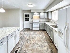 4905 Eastwood Dr in Chattanooga, TN - Building Photo - Building Photo
