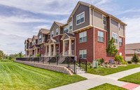 The Residences of Orland Park Crossing photo'