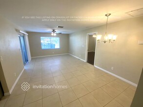 862 Adelphi Ct in Ft. Myers, FL - Building Photo - Building Photo