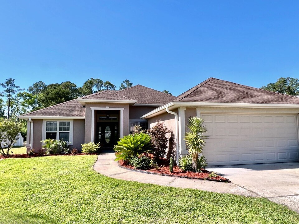 270 Daniel Trent Way in Kingsland, GA - Building Photo
