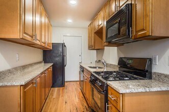 119 Highland Ave, Unit 1 in Somerville, MA - Building Photo - Building Photo