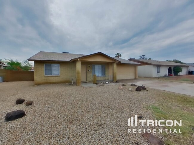 property at 4225 W State Ave