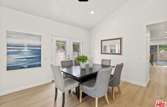 13 Pepper Ct in Inglewood, CA - Foto de edificio - Building Photo