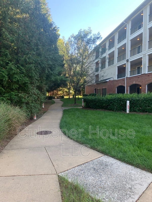 property at 4860 Eisenhower Ave