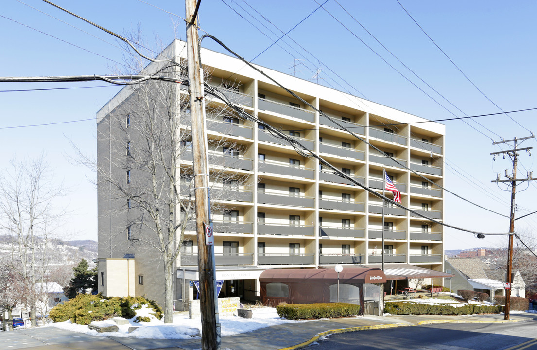 John Paul Plaza in Pittsburgh, PA - Building Photo