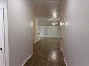 958 Oak Glen Dr in Willis, TX - Building Photo - Building Photo
