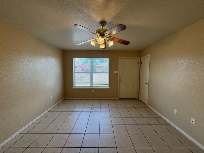1002 Circle M Dr in Killeen, TX - Building Photo - Building Photo