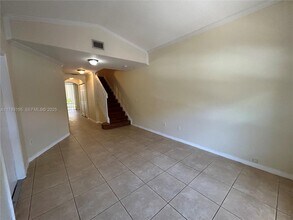 2279 Anchor Ct in Fort Lauderdale, FL - Building Photo - Building Photo