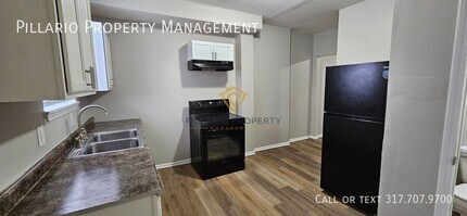 933 N Dearborn St in Indianapolis, IN - Foto de edificio - Building Photo