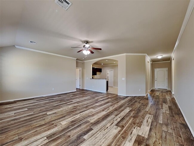 2716 Demotte Dr in Yukon, OK - Building Photo - Building Photo