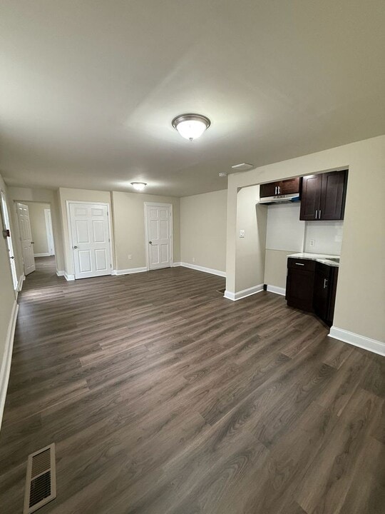 9415 Bustleton Ave in Philadelphia, PA - Building Photo