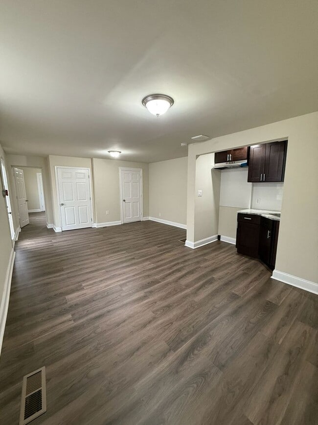 property at 9415 Bustleton Ave