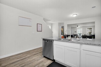 101 Palmetto Breeze Cir in Beaufort, SC - Foto de edificio - Building Photo