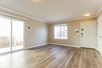 7851 Kyle Way in Littleton, CO - Building Photo - Building Photo