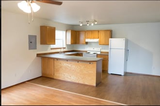 46 NE Sacramento St in Portland, OR - Building Photo - Building Photo