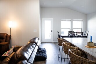 2703 Trenton Ave in Lubbock, TX - Foto de edificio - Building Photo