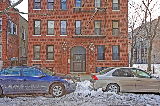 563 Amboy St in Brooklyn, NY - Foto de edificio - Building Photo