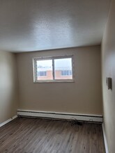 14815-14835 Euclid Ave in East Cleveland, OH - Building Photo - Building Photo