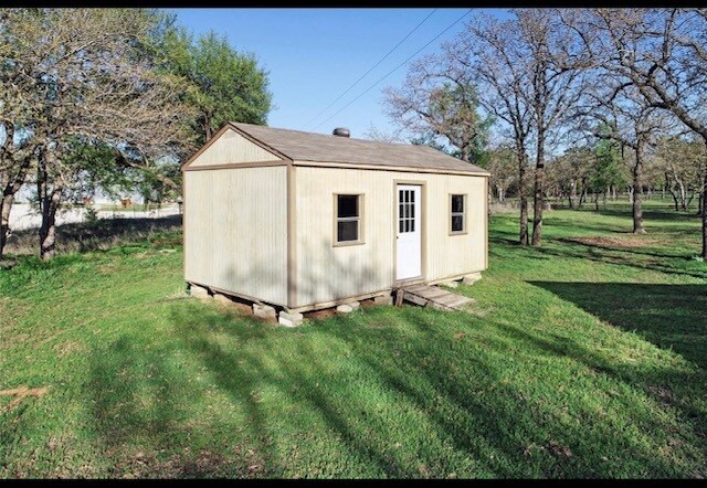 17 Love Ramp Rd in Palo Pinto, TX - Building Photo - Building Photo