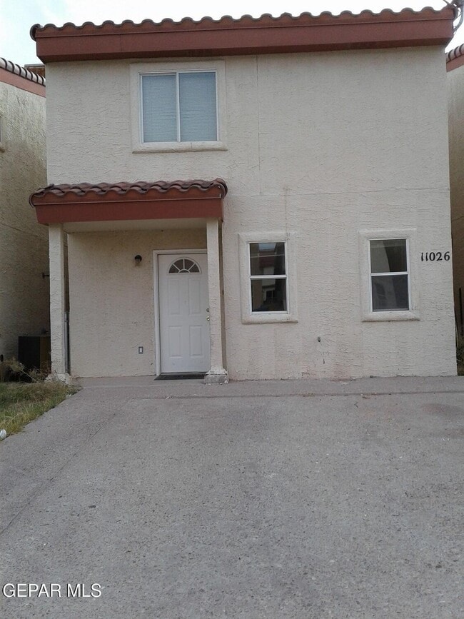 property at 11021 Sunshine Ct