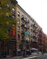 114 Suffolk St Apartments