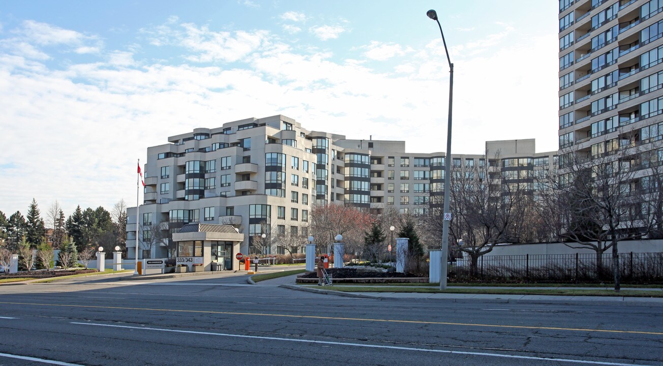 The Conservatory Condos in Vaughan, ON - Building Photo