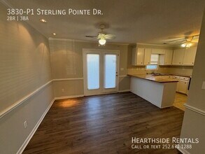 3830 Sterling Pointe Dr in Winterville, NC - Building Photo - Building Photo
