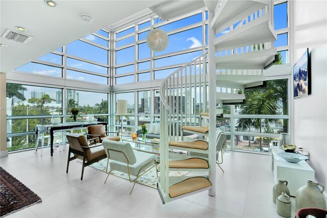 421 Meridian Ave, Unit 21 in Miami Beach, FL - Building Photo - Building Photo