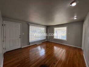 5515 N Elm St in Spokane, WA - Building Photo - Building Photo