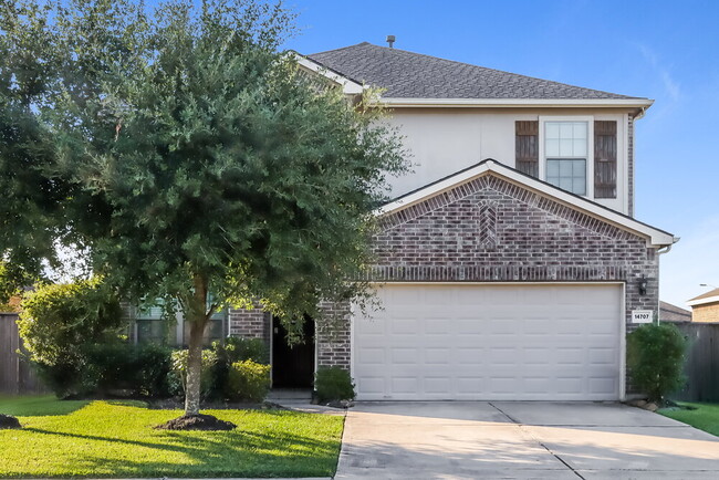 property at 14707 Fall Creek Preserve Dr
