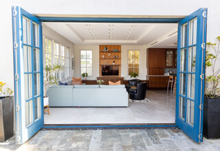 207 Via Jucar in Newport Beach, CA - Building Photo - Building Photo