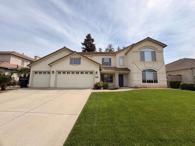 property at 2636 S Peppertree St