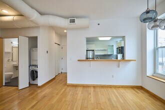 318 Knickerbocker Ave in Brooklyn, NY - Building Photo - Building Photo