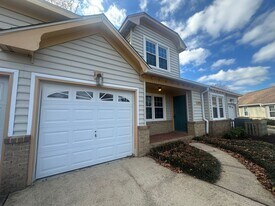 1309 Quail Creek Hollow in Chesapeake, VA - Building Photo
