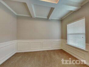 4042 Plymouth Rock Drive in Loganville, GA - Foto de edificio - Building Photo