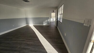 6441 Woodland Ln in New Port Richey, FL - Building Photo - Building Photo